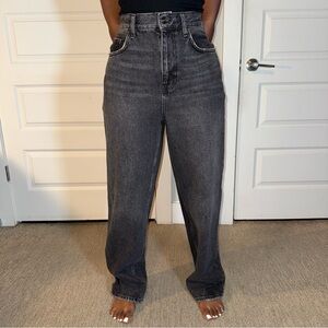 BDG Black Washed High-Waistsd Jeans